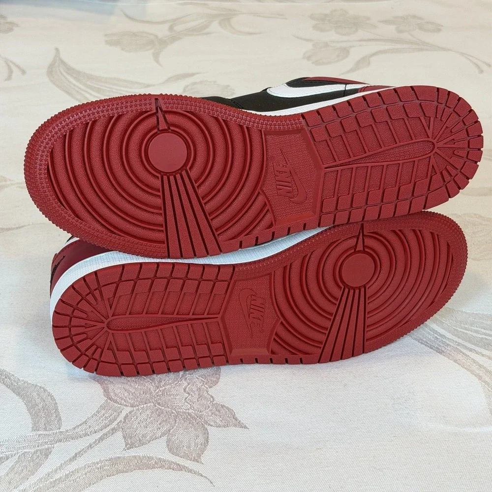 Nike Size-6.5 Y Kids Air Jordan 1 Low GS Shoes - Gym Red‎ (553560-066)